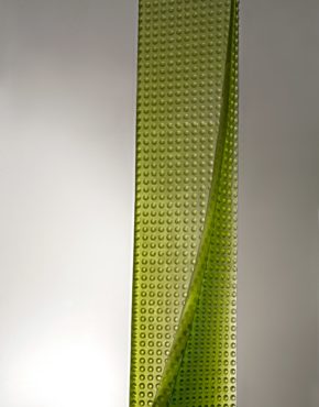 green-line-2009-71x14x13in